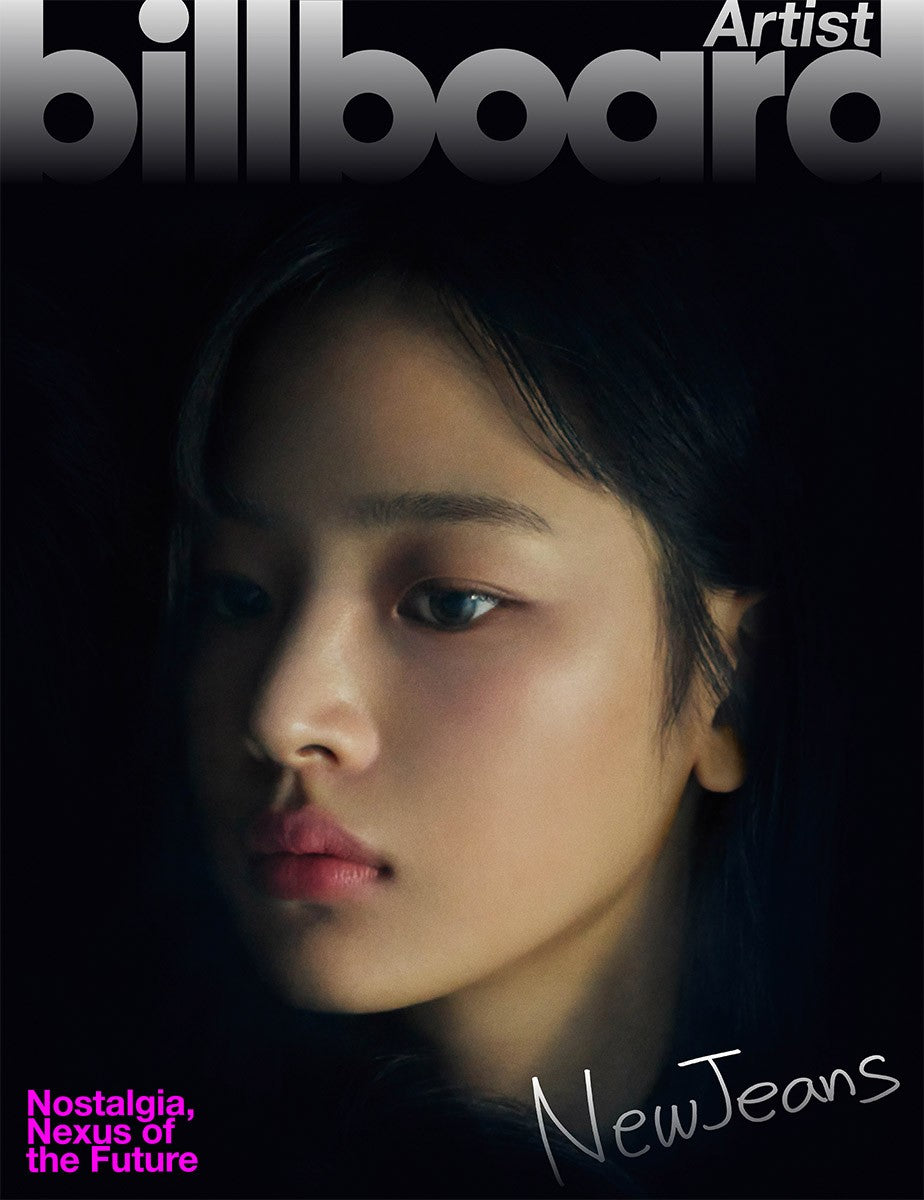 NewJeans Billboard Artist Photobook Type.D_164598.jpg