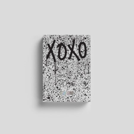 JEON SOMI 1st Album - XOXO (O ver.) CD + Poster - kpoptown.ca