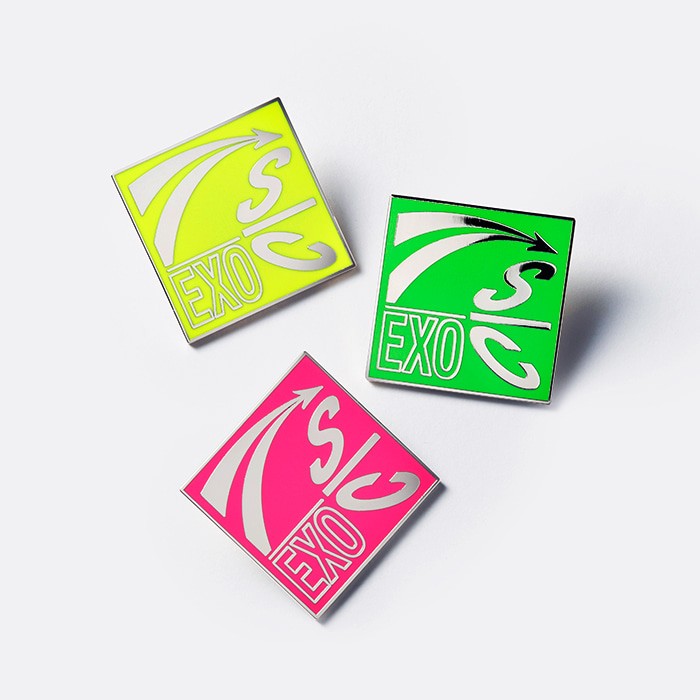 EXO-SC What a Life Goods - BADGE - kpoptown.ca