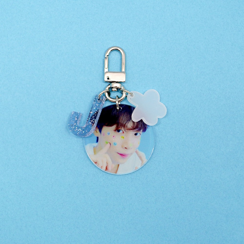 JEONG SEWOON 2019 Concert Goods - ACRYLIC KEYRING - kpoptown.ca
