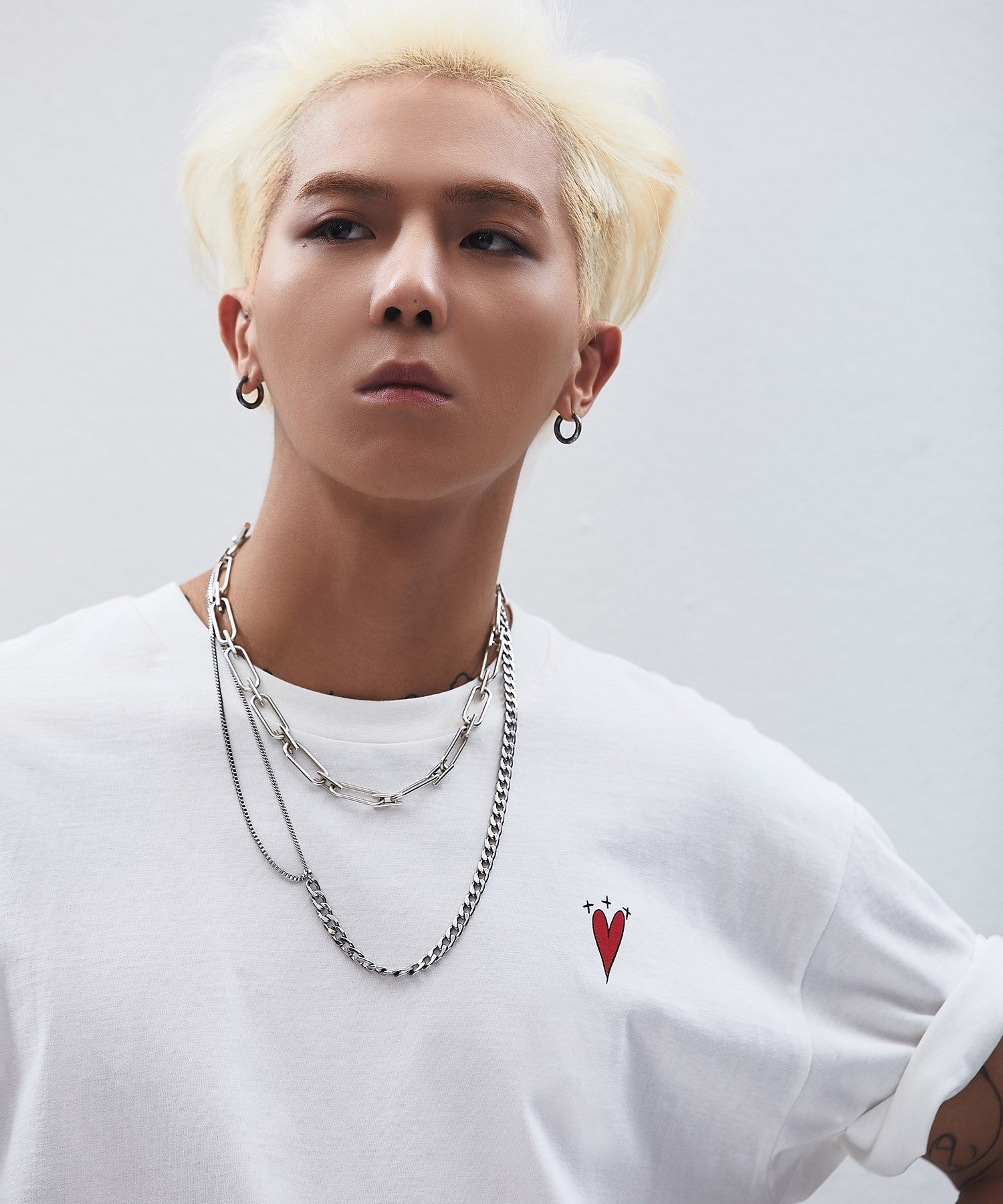 WINNER PLAC X MINOYOON Goods - HEART GRAPHIC T-SHIRT - kpoptown.ca