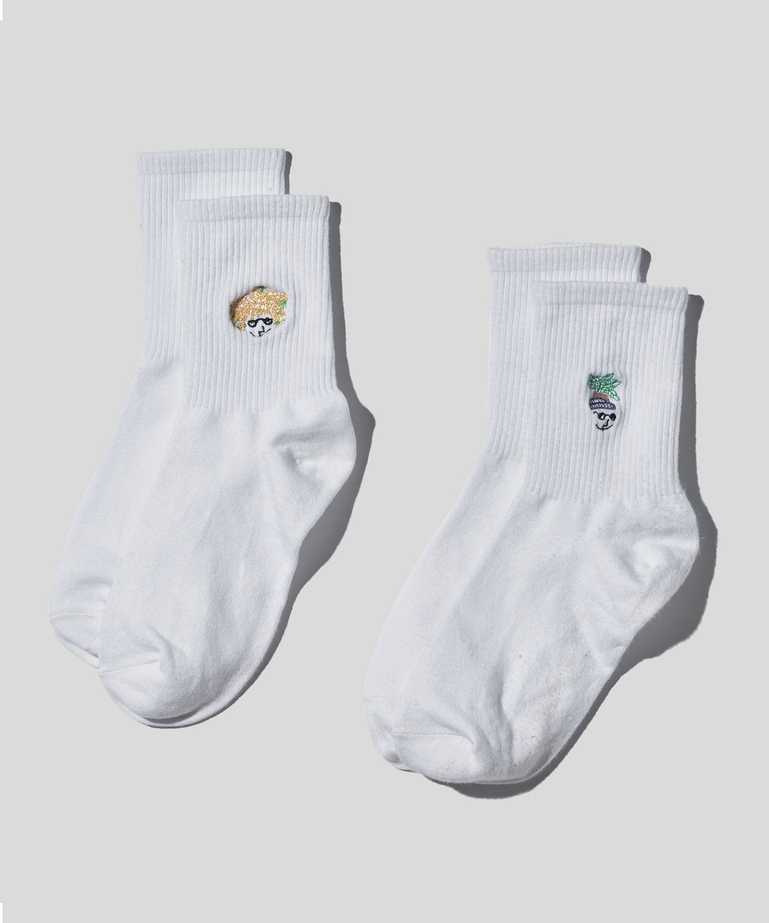 WINNER PLAC X MINOYOON Goods - GRAPHIC SOCKS_TYPE2 - kpoptown.ca