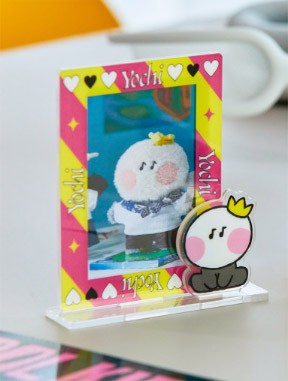 TREASURE TRUZ Photo Edition Goods - minini Acrylic Photocard Stand - kpoptown.ca