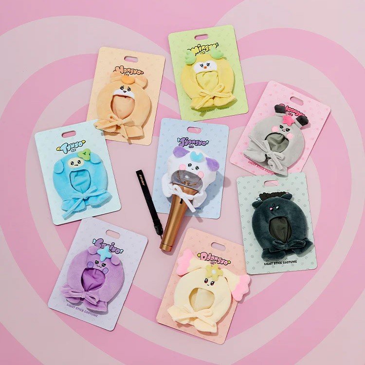 ATEEZ MIGHTEEZ Goods - Light Stick Cape_183827.jpg