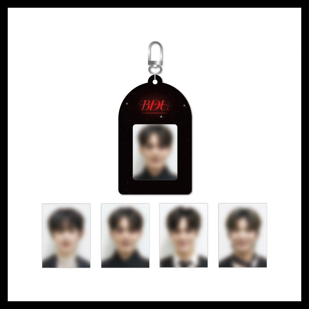 B.D.U POP-UP STORE Goods - ID PHOTO & Holder_162320.jpg