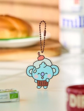 BT21 Bakery Goods - Acrylic Keyring_163673.jpg