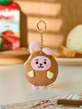 BT21 Bakery Goods - Plush Keyring_163632.jpg