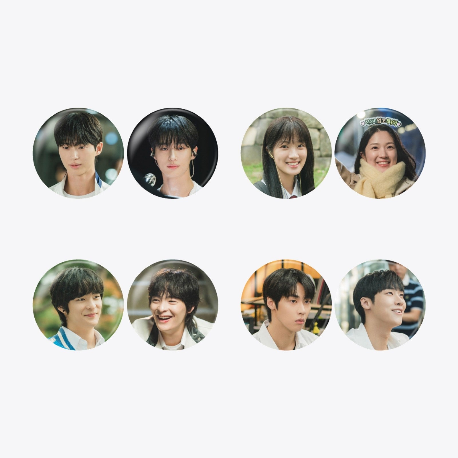 Lovely Runner POP-UP STORE Goods - PIN BUTTON SET_162480.jpg