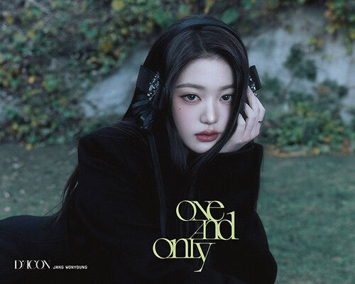Magazine DICON VOLUME N°31 JANG WONYOUNG ONE AND ONLY (C-type)_184008.jpg