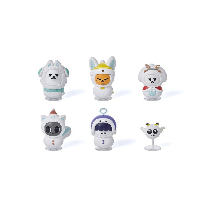 [Pre Order] TXT SNOW MAGIC Goods - Figure (Holiday Ver.) (Random)_183437.jpg