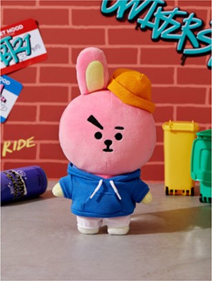 [BT21] BTS Line Friends Collaboration - Street Move Standing Doll - kpoptown.ca