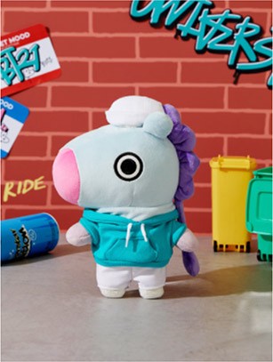 [BT21] BTS Line Friends Collaboration - Street Move Standing Doll - kpoptown.ca