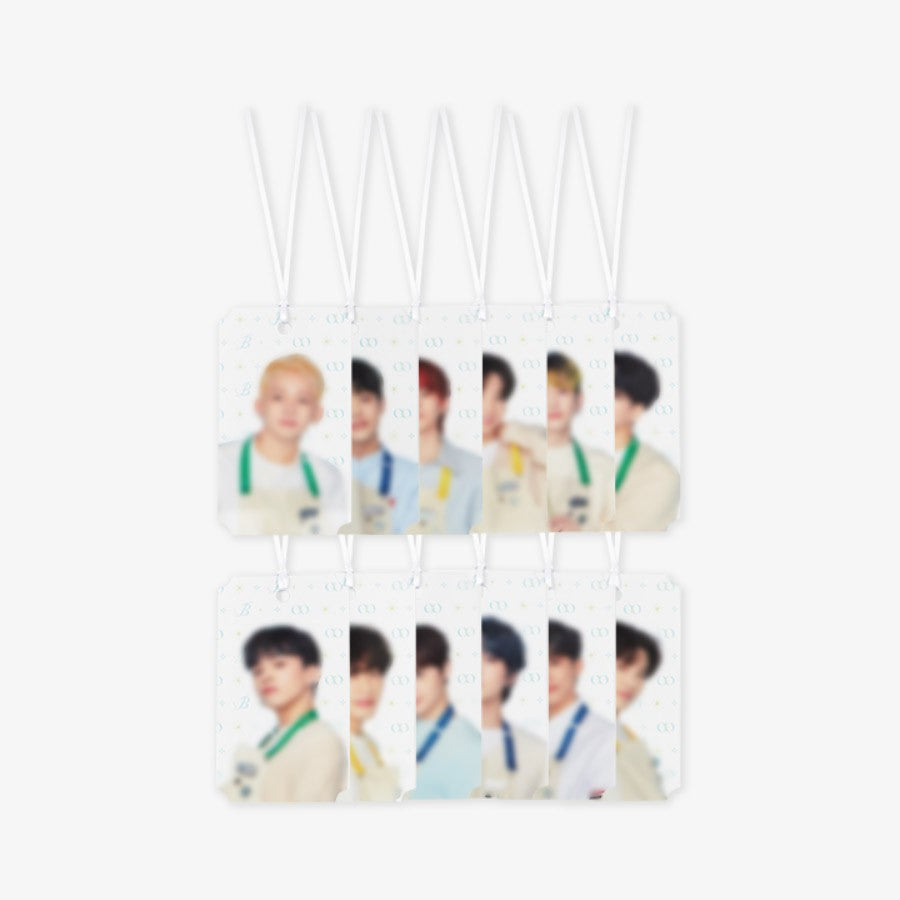 TREASURE BLOOMING Goods - Photo Bookmark - kpoptown.ca