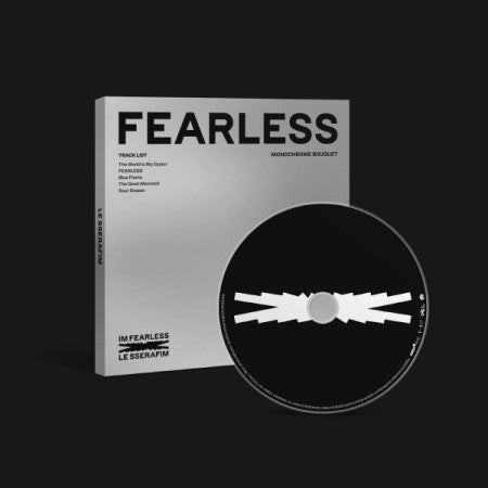 [Monochrome Bouquet] LE SSERAFIM 1st Mini Album - FEARLESS (Monochrome Bouquet Ver.) CD - kpoptown.ca