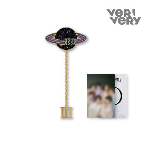 VERIVERY ROUND 3 : WHOLE Goods - Metal Badge - kpoptown.ca