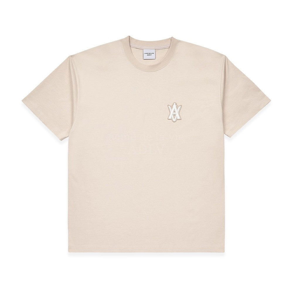 [acmé de la vie x LISA] A LOGO EMBLEM PATCH SHORT SLEEVE T-SHIRT - kpoptown.ca