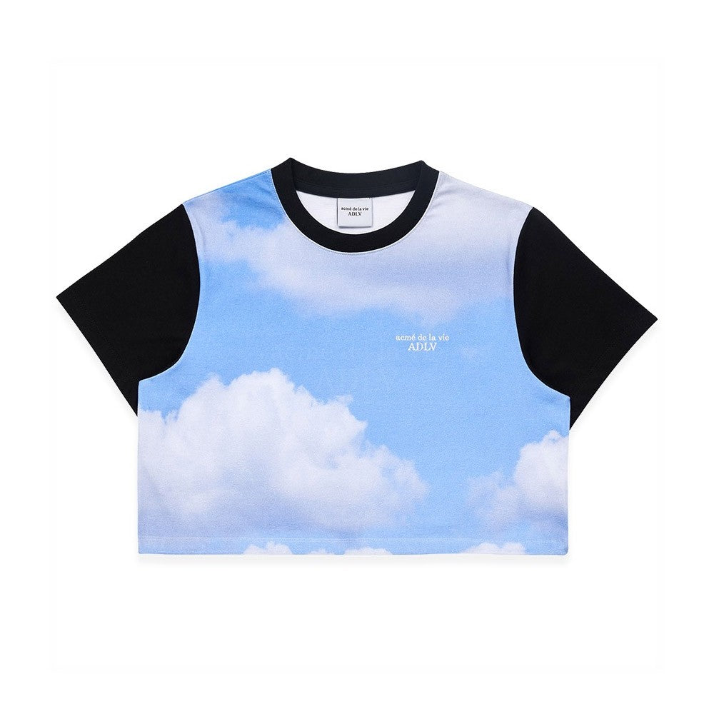 [acmé de la vie x LISA] CLOUD ARTWORK CROP TOP SHORT SLEEVE T-SHIRT - kpoptown.ca