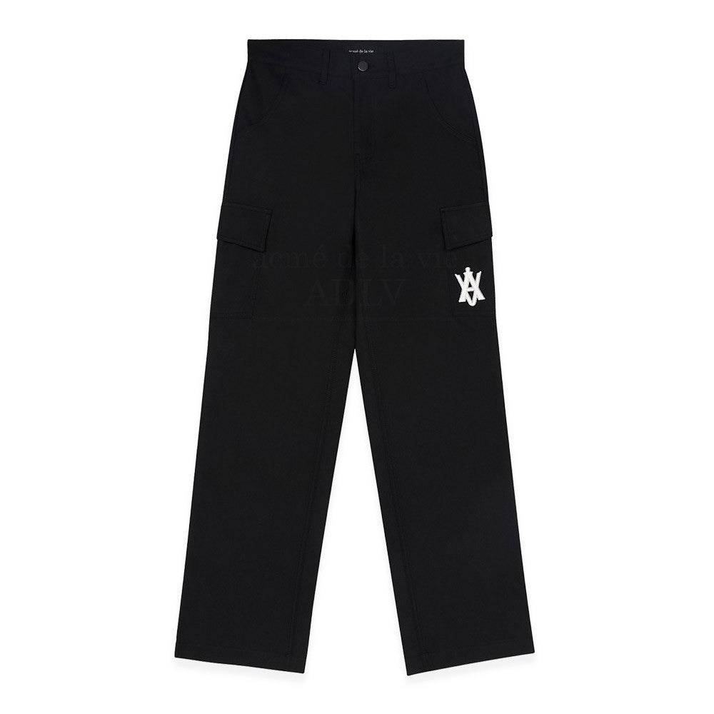 [acmé de la vie x LISA] A LOGO EMBLEM EMBROIDERY CARGO PANTS - kpoptown.ca