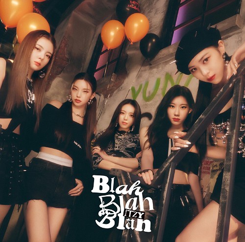 [Japanese Edition] ITZY 2nd Single Album - Blah Blah Blah (Standard Edition) CD - kpoptown.ca