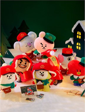 [BT21] BTS Line Friends Collaboration - 2022 Holiday Standing Doll - kpoptown.ca