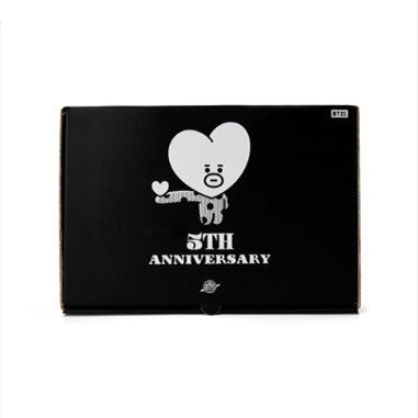 [BT21] BTS Line Friends 5th Anniversary Season's Greetings Package - kpoptown.ca