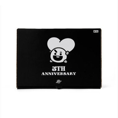 [BT21] BTS Line Friends 5th Anniversary Season's Greetings Package - kpoptown.ca