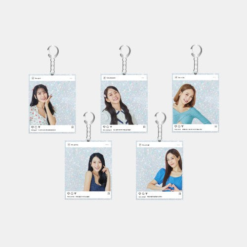 KARA 2023 FAN MEETING JAPAN Goods - HOLOGRAM KEYHOLDER - kpoptown.ca