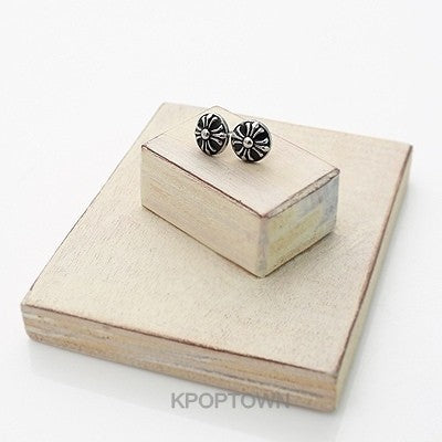 [BP52] BP Round Hearts Earring - kpoptown.ca