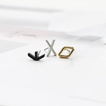 [EX172] EXO Simple Initial Earring 3 Set - kpoptown.ca