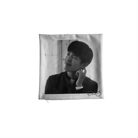 Park Bo Gum - Cushion Cover - kpoptown.ca