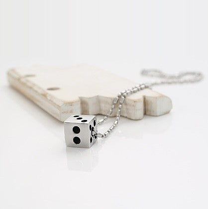 [SH91] SHINEE Unique Dice Necklace - kpoptown.ca