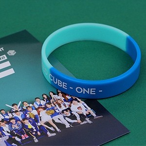 ONE 2018 United Cube Concert Goods - Donation Bracelet - kpoptown.ca