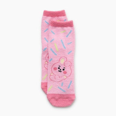 [BT21] BTS Line Friends Collaboration - Baby Winter Socks - kpoptown.ca